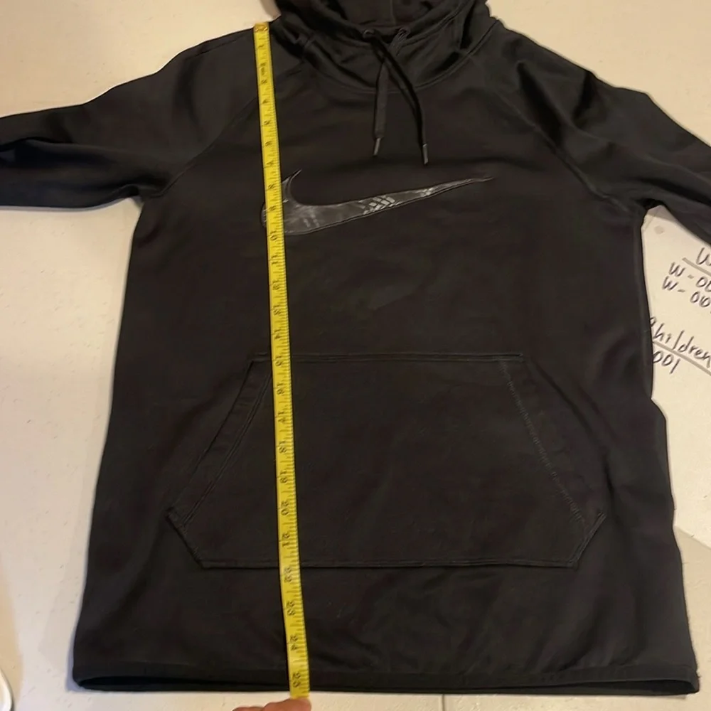 Nike Black Women’s Pullover Hoodie